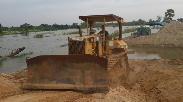 ขออนุญาตขายD5M สป๊อกเก็ดลอย ตีนเป็ด เอกสารเล่ม พร้อมใช้งานตามสภาพ เดีมๆ ราคา850000บาท ☎ 081-989-1989 + ID LINE : rangrayong หรั่งครับ