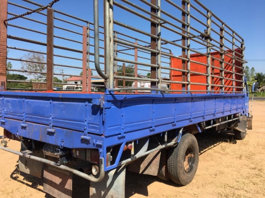 ขายรถ6ล้อ NQR 130เทอร์โบ ยาว5เมตร.50เมตร รถสวย ราคา570,000 สนใจโทร 090-8588220 090-3258446 090-46103