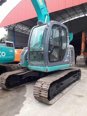 มาใหม่..KOBELCO SK135SR-1E  YY04  ปี 2007  เก่านอกแท้  สภาพสวย เดิมๆๆ  เครื่องปั๊มดี  พร้อมใช้  โทร 089-3818694  ดวงนภา