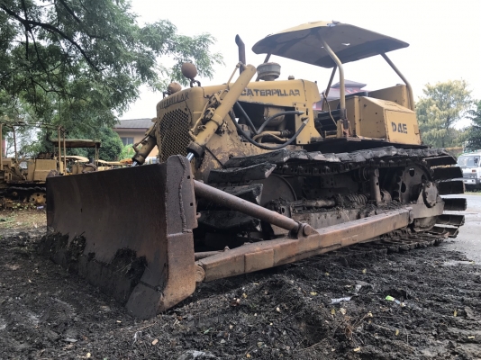 ขายรถแทรกเตอร์ CAT D4E ราคา.320,000 เกียร์ตัด 5 เกียร์ ตีนเป็ด ผานดันปรับระดับได้ รถใช้งานได้ ช่วงล้างพร้อมใช้ เครื่อง.43V แรง ฝาบาง เกียร์นิ้ม แถมเอกสารใบแจ้งจำหน่ายผู้ครอบครอง สนใจโทร 081-3531946 ต่อ.บางนา & ไอร์ดีลาย รถอยู่ กทม ขายรถแทรกเตอร์ CAT D4E ราคา.320,000 เกียร์ตัด 5 เกียร์ ตีนเป็ด ผานดันปรับระดับได้ รถใช้งานได้ ช่วงล้างพร้อมใช้ เครื่อง.43V แรง ฝาบาง เกียร์นิ้ม แถมเอกสารใบแจ้งจำหน่ายผู้ครอบครอง สนใจโทร 081-3531946 ต่อ.บางนา & ไอร์ดีลาย รถอยู่ กทม