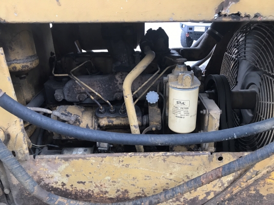 ขายรถแทรกเตอร์ CAT D4E ราคา.320,000 เกียร์ตัด 5 เกียร์ ตีนเป็ด ผานดันปรับระดับได้ รถใช้งานได้ ช่วงล้างพร้อมใช้ เครื่อง.43V แรง ฝาบาง เกียร์นิ้ม แถมเอกสารใบแจ้งจำหน่ายผู้ครอบครอง สนใจโทร 081-3531946 ต่อ.บางนา & ไอร์ดีลาย รถอยู่ กทม ขายรถแทรกเตอร์ CAT D4E ราคา.320,000 เกียร์ตัด 5 เกียร์ ตีนเป็ด ผานดันปรับระดับได้ รถใช้งานได้ ช่วงล้างพร้อมใช้ เครื่อง.43V แรง ฝาบาง เกียร์นิ้ม แถมเอกสารใบแจ้งจำหน่ายผู้ครอบครอง สนใจโทร 081-3531946 ต่อ.บางนา & ไอร์ดีลาย รถอยู่ กทม