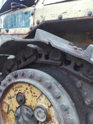 ขายรถแทรกเตอร์ caterpillar รุ่นd4h ช่วงล่วงโอเค รถพร้อมทำงานขาย580000บ.เอกสารซื้อขาย