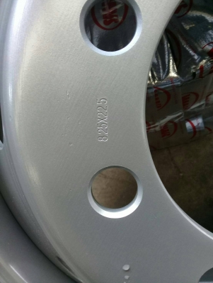 **ราคา 1,950 ** กะทะล้อแม็กใหม่ สามมิตร SMM  22.5 x 8.25 แบบไม่ใช้ยางใน