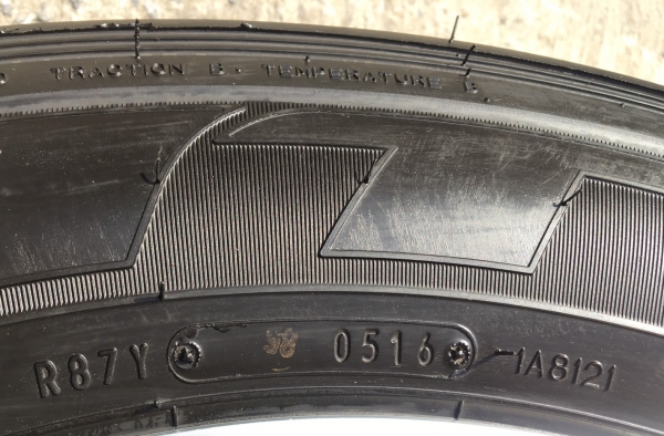 ล้อแม็กป้ายแดง TOYOTA REVO TRD ขอบ 17 พร้อมยาง Dunlop 265-65-17 ปี 16