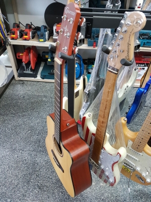 กีต้าร์โปร่งเว้าไฟฟ้า 41 นิ้ว Crafter รุ่น HDC-200EQ-NT สีไม้ด้าน สภาพใหม่