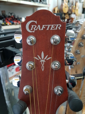 กีต้าร์โปร่งเว้าไฟฟ้า 41 นิ้ว Crafter รุ่น HDC-200EQ-NT สีไม้ด้าน สภาพใหม่