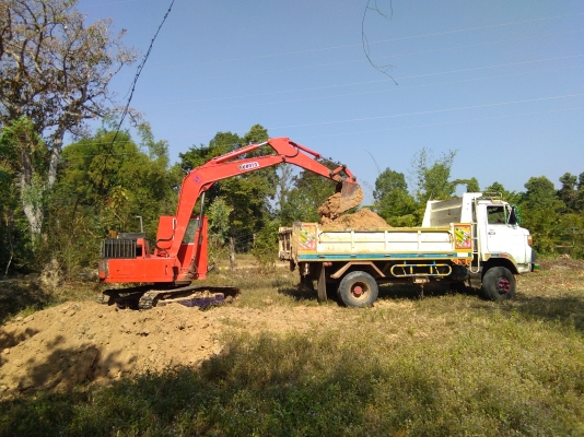 ขายรถขุดคูโบต้า55พร้อมใช้ลงงานได้เลยขายออกอยากได้ตัวใหญ่ขึ่น285,000