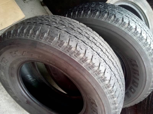 265/70R16 BRIDGESTONE DUELER HT840 มี 3 เส้น ขาย 3 เส้น โทร.081-427-3941 ไอดีไลน์ 0814273941