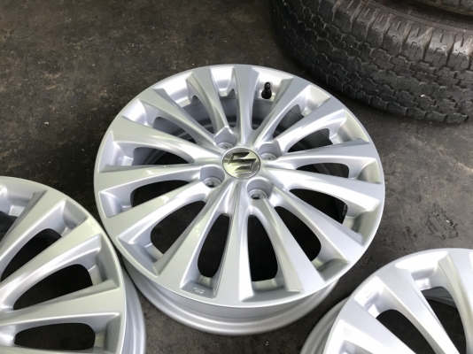 ล้อแม็กป้ายแดง Suzuki Ciaz ขอบ 15