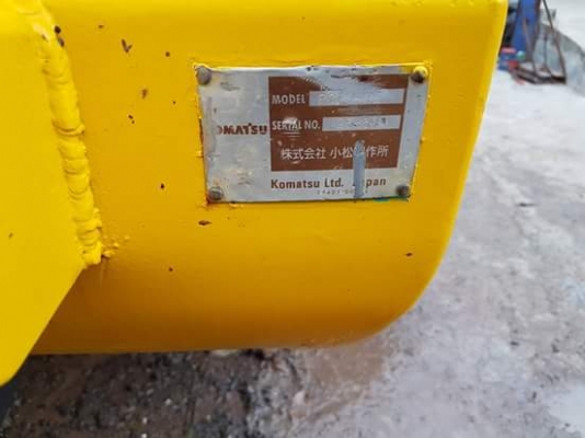 KOMATSU PC40-7 รถสภาพสวย พร้อมใช้งาน เล่มทะเบียนพร้อม มีหัวคีบและบุ้งกี๋ เครื่องดี ทำงานปกติ  ราคาต่อรองได้  0872976734