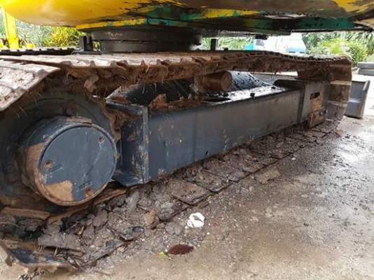 KOMATSU PC40-7 รถสภาพสวย พร้อมใช้งาน เล่มทะเบียนพร้อม มีหัวคีบและบุ้งกี๋ เครื่องดี ทำงานปกติ  ราคาต่อรองได้  0872976734