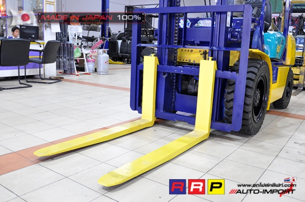 ขายรถโฟล์คลิฟท์มือสอง KOMATSU รุ่น FG30HT-12-520568 นำเข้าไม่เคยใช้งานในไทย ขายรถโฟล์คลิฟท์มือสอง KOMATSU รุ่น FG30HT-12-520568 นำเข้าไม่เคยใช้งานในไทย