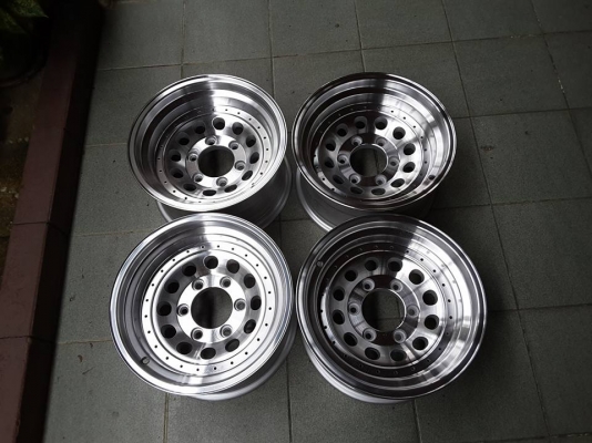 ล้อหยดนำ้ ขอบ15 กว้าง8 ET-25 สภาพสวยๆ 1ชุด