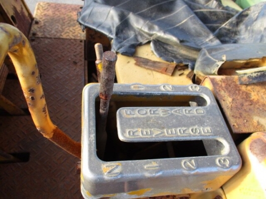 ขายรถตักแทร็คเหล็ก CATERPILLAR 955L สภาพพร้อมใช้งาน นำเข้าจากญี่ปุ่น ติดต่อ 063-9316985 ID LINE : 0639316985 ครับ