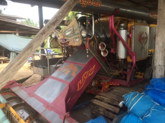 ขายสินเจริญยนต์ ปี 2015 เครื่อง 6HE-1 turbo ปั้มไดกิน 22 ตัวเดิน 200