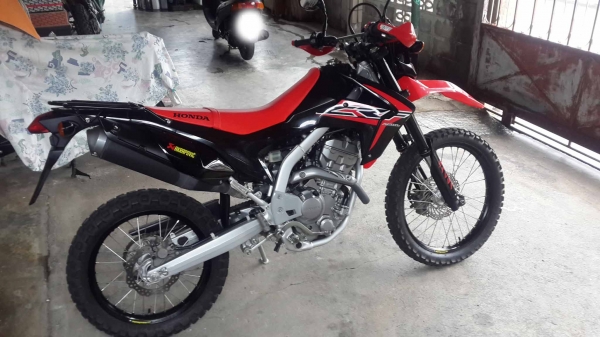 Honda crf 250 l ปี 2015 ตัวล่าสุด โช็คหน้า ล้อดำ โรงงาน วิ่ง 5 พันโลแท้ครับ Honda crf 250 l ปี 2015 ตัวล่าสุด โช็คหน้า ล้อดำ โรงงาน วิ่ง 5 พันโลแท้ครับ