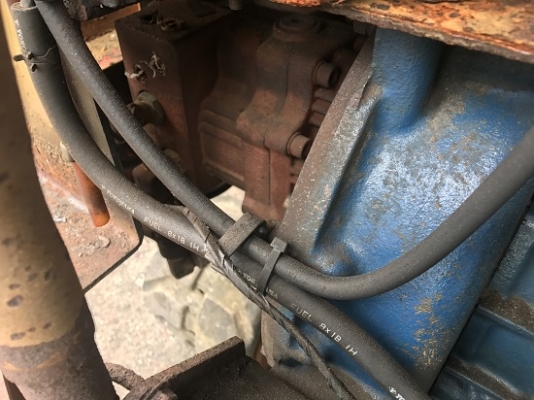 ขายแม็คโคร IHI IS35  FROM JAPAN 4000 ชั่วโมง เครื่อง ISUZU ปั้มนิ้ว  พร้อมใช้งาน ติดต่อ 063-9316985 ID LINE : 0639316985 ครับ