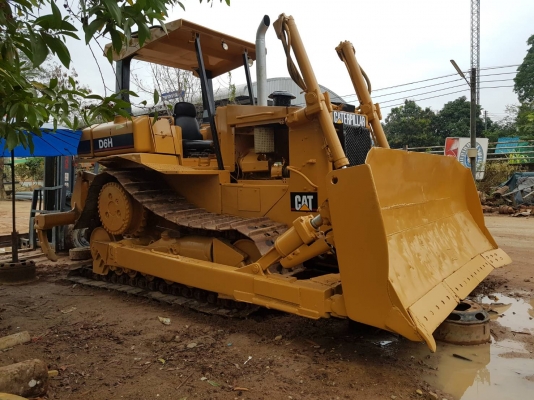 CAT D6H มีทะเบียน ราคา 1,500,000 รถ กทม. CAT D6H มีทะเบียน ราคา 1,500,000 รถ กทม.
