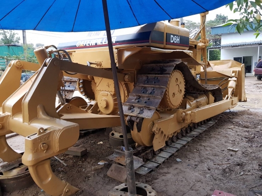 CAT D6H มีทะเบียน ราคา 1,500,000 รถ กทม. CAT D6H มีทะเบียน ราคา 1,500,000 รถ กทม.