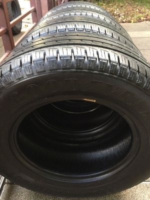 ยาง Goodyear 265 65 17 ปี16 ดอกเต็ม ไม่มีปะ ใช้ยาว ราคาไม่แพง