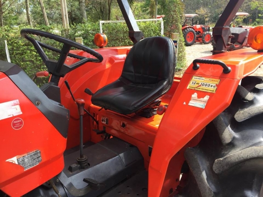 ขายรถไถ Kubota M5000 SU(4WD) พร้อมใบมีดดันดิน ผานพรวน รถไร่ สวยๆพร้อมใช้งาน