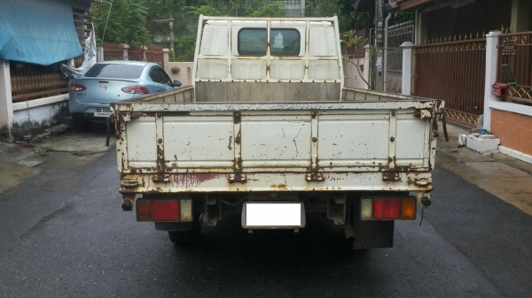 รถบรรทุก ISUZU 4 ล้อ กลาง มือเดียว สวยๆ