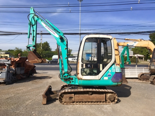 ยอดนิยม รถขุด KOMATSU PC30-7 เครื่อง KOMATSU คอลโทรลสั้น แทรคเหล็ก ปั้มนิ้ว ลายหัวเจาะ เรานำเข้าเองจากญี่ปุ่นแท้โดยตรง สนใจติดต่อ จิณวัตรจักรกล สระบุรี Tel : 063-9316985 Line ID: 0639316986