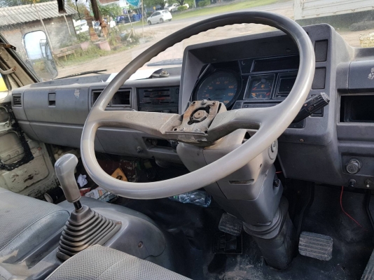 ขาย HINO FC2W ปี39 เครื่องดี คัสซีสวย ขาย HINO FC2W ปี39 เครื่องดี คัสซีสวย