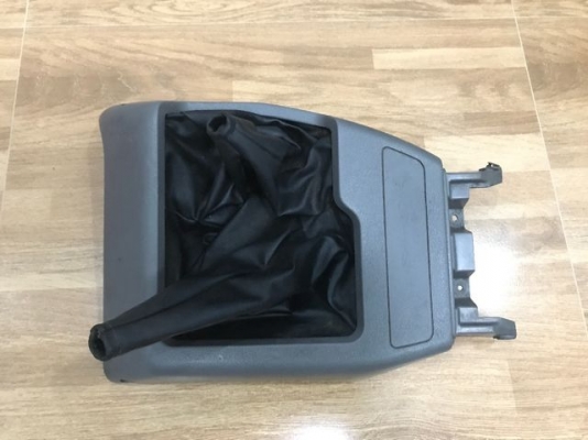 ครอบเกียร์ isuzu mu 4x4 ใส่ tfr vega dragon 4x4    1500 บาท