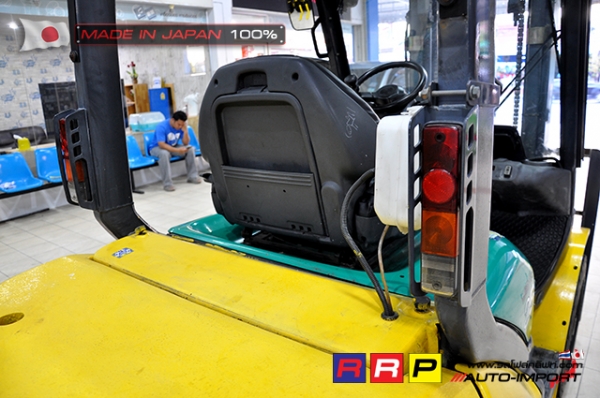 ขายรถโฟล์คลิฟท์มือสอง KOMATSU รุ่น FD25T-15-580319 นำเข้าไม่เคยใช้งานในไทย ขายรถโฟล์คลิฟท์มือสอง KOMATSU รุ่น FD25T-15-580319 นำเข้าไม่เคยใช้งานในไทย