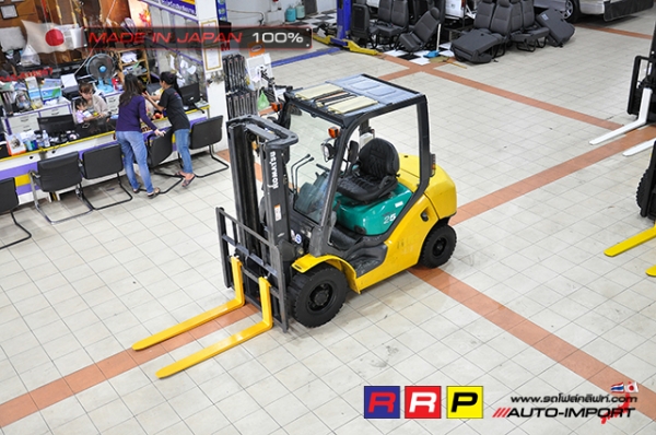 ขายรถโฟล์คลิฟท์มือสอง KOMATSU รุ่น FD25T-15-580319 นำเข้าไม่เคยใช้งานในไทย ขายรถโฟล์คลิฟท์มือสอง KOMATSU รุ่น FD25T-15-580319 นำเข้าไม่เคยใช้งานในไทย