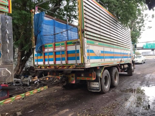 FXZ360 ปี53พฤศจิกายน วิ่ง4แสนกว่าดั้ม แม่-ลูก นนบรรทุกได้30100 ขาย 2,350,000 จัดได้สูง 086-6642-442