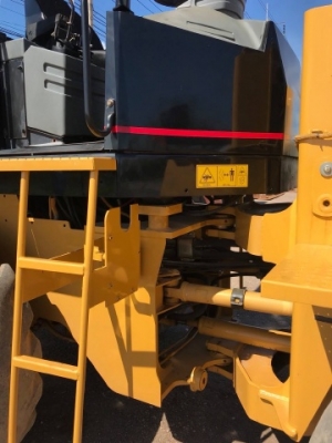 ขายรถตักล้อยาง CAT 910G (เทียบเท่า WA100) รถนอกนำเข้าเองจากญี่ปุ่น สภาพสวยพร้อมใช้งาน มีVDOการทำงานครับ ขายรถตักล้อยาง CAT 910G (เทียบเท่า WA100) รถนอกนำเข้าเองจากญี่ปุ่น สภาพสวยพร้อมใช้งาน มีVDOการทำงานครับ