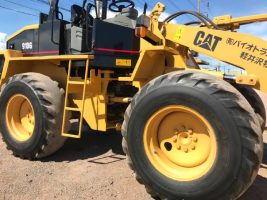 ขายรถตักล้อยาง CAT 910G (เทียบเท่า WA100) รถนอกนำเข้าเองจากญี่ปุ่น สภาพสวยพร้อมใช้งาน มีVDOการทำงานครับ ขายรถตักล้อยาง CAT 910G (เทียบเท่า WA100) รถนอกนำเข้าเองจากญี่ปุ่น สภาพสวยพร้อมใช้งาน มีVDOการทำงานครับ
