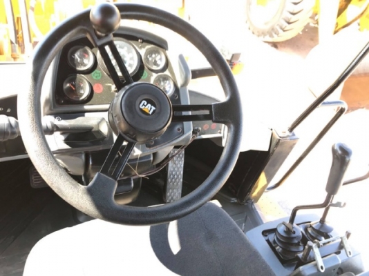 ขายรถตักล้อยาง CAT 910G (เทียบเท่า WA100) รถนอกนำเข้าเองจากญี่ปุ่น สภาพสวยพร้อมใช้งาน มีVDOการทำงานครับ ขายรถตักล้อยาง CAT 910G (เทียบเท่า WA100) รถนอกนำเข้าเองจากญี่ปุ่น สภาพสวยพร้อมใช้งาน มีVDOการทำงานครับ