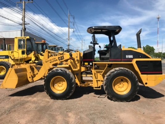 ขายรถตักล้อยาง CAT 910G (เทียบเท่า WA100) รถนอกนำเข้าเองจากญี่ปุ่น สภาพสวยพร้อมใช้งาน มีVDOการทำงานครับ
