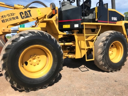 ขายรถตักล้อยาง CAT 910G (เทียบเท่า WA100) รถนอกนำเข้าเองจากญี่ปุ่น สภาพสวยพร้อมใช้งาน มีVDOการทำงานครับ ขายรถตักล้อยาง CAT 910G (เทียบเท่า WA100) รถนอกนำเข้าเองจากญี่ปุ่น สภาพสวยพร้อมใช้งาน มีVDOการทำงานครับ