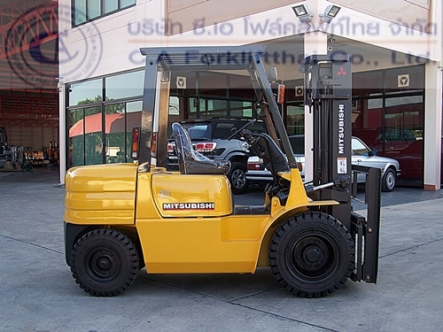 ขาย รถโฟล์คลิฟท์ MITSUBISHI รุ่น FD30