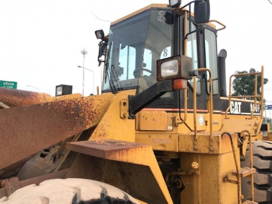 ขายรถตักล้อยาง CAT 960F รถนอกนำเข้าเองจากญี่ปุ่น สภาพสวยพร้อมใช้งาน มีVDOการทำงานครับ ขายรถตักล้อยาง CAT 960F รถนอกนำเข้าเองจากญี่ปุ่น สภาพสวยพร้อมใช้งาน มีVDOการทำงานครับ