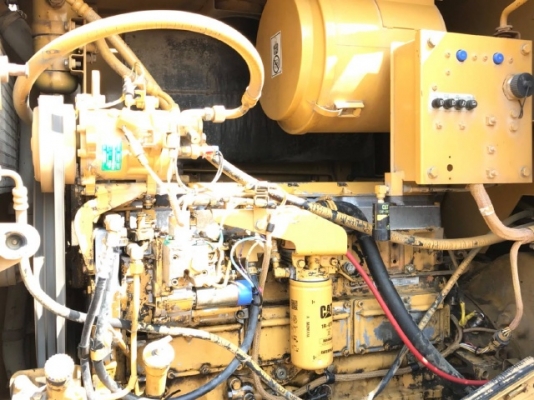 ขายรถตักล้อยาง CAT 960F รถนอกนำเข้าเองจากญี่ปุ่น สภาพสวยพร้อมใช้งาน มีVDOการทำงานครับ ขายรถตักล้อยาง CAT 960F รถนอกนำเข้าเองจากญี่ปุ่น สภาพสวยพร้อมใช้งาน มีVDOการทำงานครับ