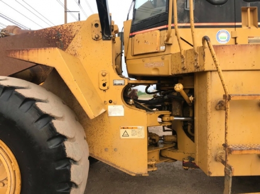 ขายรถตักล้อยาง CAT 960F รถนอกนำเข้าเองจากญี่ปุ่น สภาพสวยพร้อมใช้งาน มีVDOการทำงานครับ ขายรถตักล้อยาง CAT 960F รถนอกนำเข้าเองจากญี่ปุ่น สภาพสวยพร้อมใช้งาน มีVDOการทำงานครับ