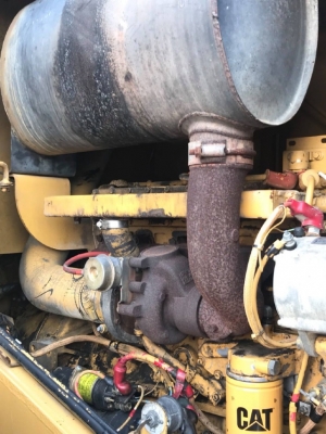 ขายรถตักล้อยาง CAT 960F รถนอกนำเข้าเองจากญี่ปุ่น สภาพสวยพร้อมใช้งาน มีVDOการทำงานครับ ขายรถตักล้อยาง CAT 960F รถนอกนำเข้าเองจากญี่ปุ่น สภาพสวยพร้อมใช้งาน มีVDOการทำงานครับ