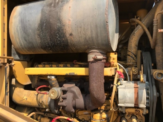 ขายรถตักล้อยาง CAT 960F รถนอกนำเข้าเองจากญี่ปุ่น สภาพสวยพร้อมใช้งาน มีVDOการทำงานครับ ขายรถตักล้อยาง CAT 960F รถนอกนำเข้าเองจากญี่ปุ่น สภาพสวยพร้อมใช้งาน มีVDOการทำงานครับ