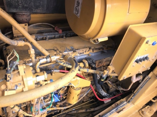 ขายรถตักล้อยาง CAT 960F รถนอกนำเข้าเองจากญี่ปุ่น สภาพสวยพร้อมใช้งาน มีVDOการทำงานครับ ขายรถตักล้อยาง CAT 960F รถนอกนำเข้าเองจากญี่ปุ่น สภาพสวยพร้อมใช้งาน มีVDOการทำงานครับ