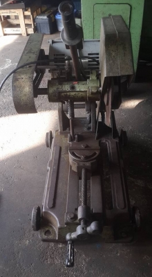 แท่นตัดไฟเบอร์ winner 16" มิตซู 3 HP ไฟบ้าน สภาพดี 10000 บาท แท่นตัดไฟเบอร์ winner 16" มิตซู 3 HP ไฟบ้าน สภาพดี 10000 บาท