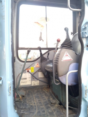 รถแบคโฮ KOMATSU PC30MR รถเก่านอกพึ่งนำเข้า ยังไม่เคยใช้งานในไทย โซ่หนา เอวแน่น คอนโทลสั้น ปั้มนิ้ว ไฟฟ้าครบ รถสภาพพร้อมใช้งาน มีเอกสารใบอินวอยซ์