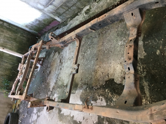 แชซซีส์  ISUZU D-MAX