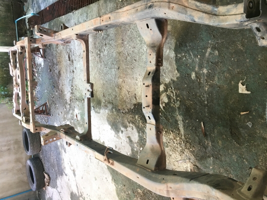 แชซซีส์  ISUZU D-MAX