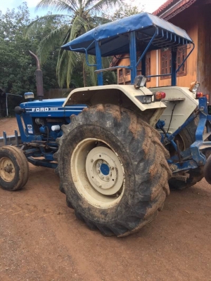 FORD77T-3 รถสวยมาก อุปกรณ์ดันหน้า ผาน3. รถพร้อมใช้