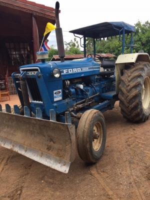 FORD77T-3 รถสวยมาก อุปกรณ์ดันหน้า ผาน3. รถพร้อมใช้